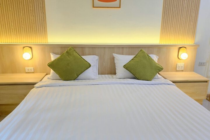 Room 43 of 97