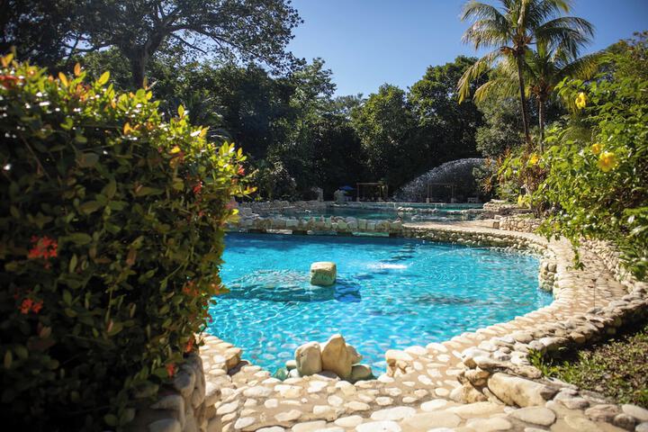 Hotel with Pool