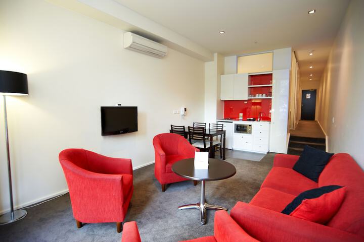 Room 34 of 44