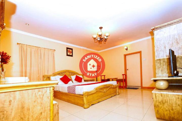 Sea Shell Hotel