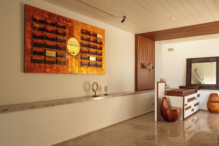 Hotel 153 of 180