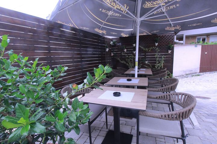 Hotel Exterior 43 of 47