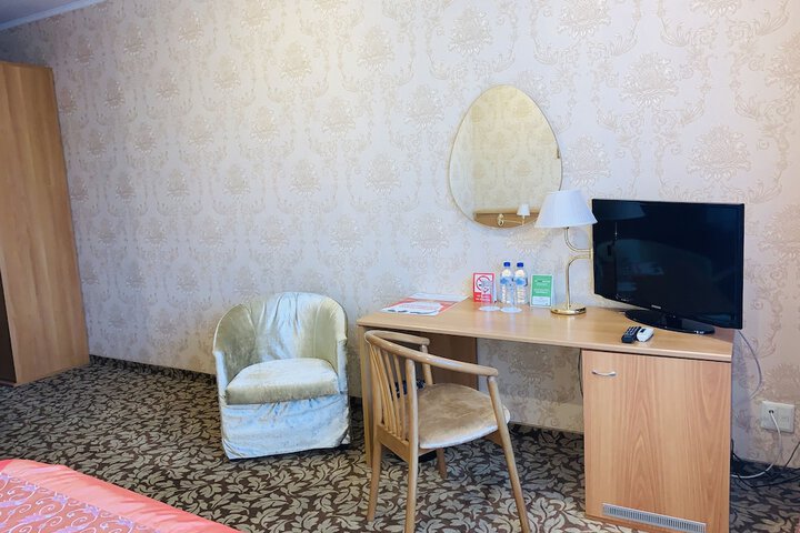 Room 14 of 61