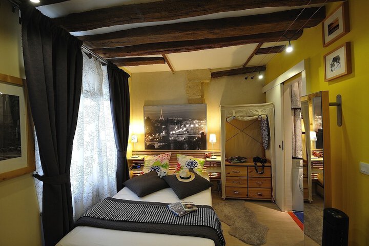 Room 14 of 648