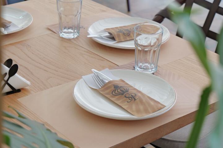 Dining 42 of 79