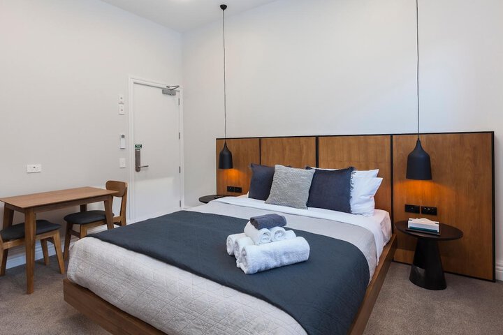 Room 15 of 29