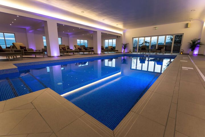 Pool 39 of 66