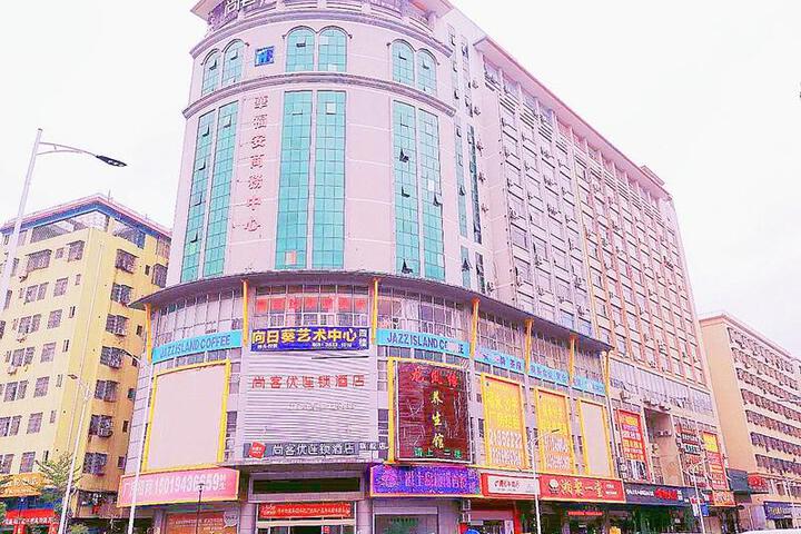 Thank Inn Plus Hotel Shenzhen Baoan District Qiaotou Subway Station