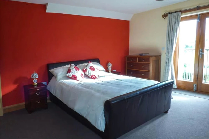 Room 6 of 21