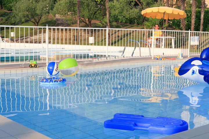 Pool Hotel