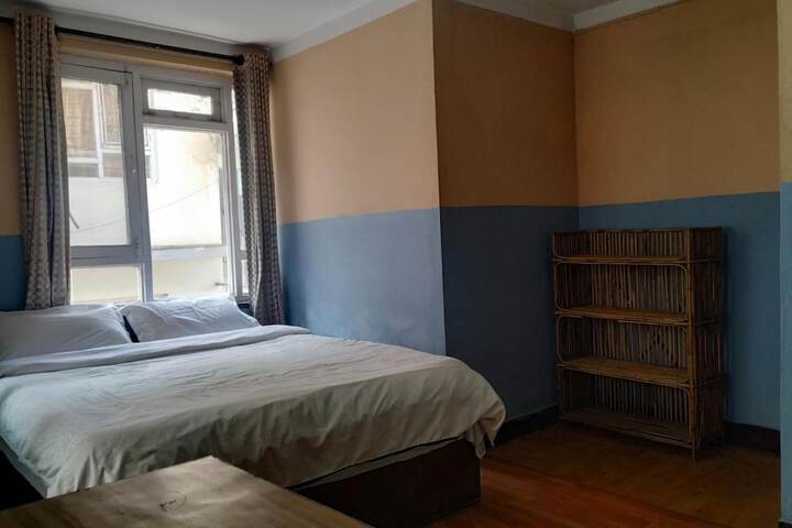 Room 18 of 66