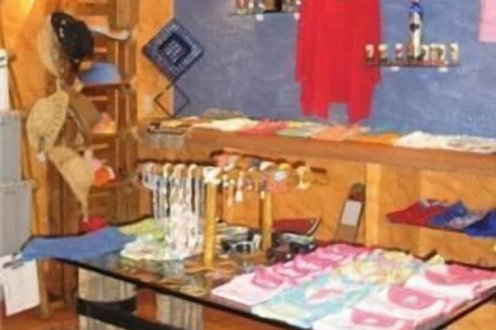 Gift Shop 29 of 57