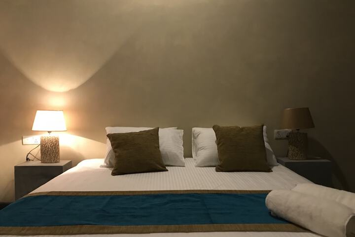 Room 12 of 81
