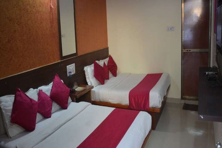 Room 17 of 25