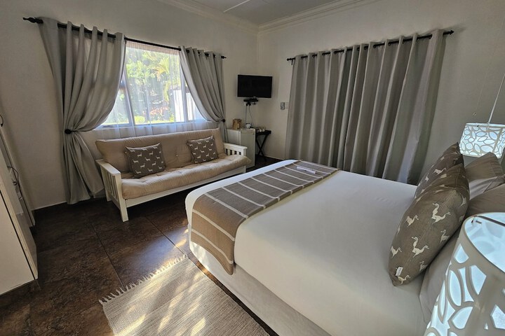 Room 28 of 181