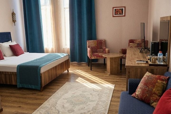 Room 17 of 45