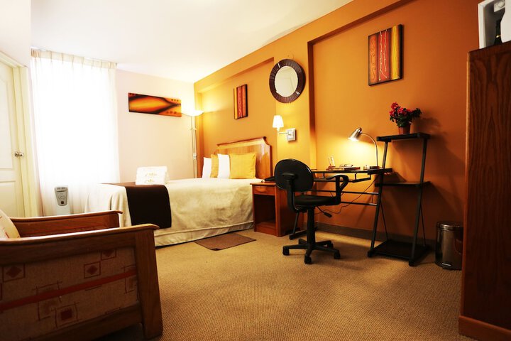 Room 17 of 124