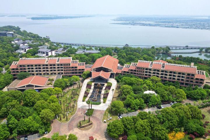 Palace Lan Resort