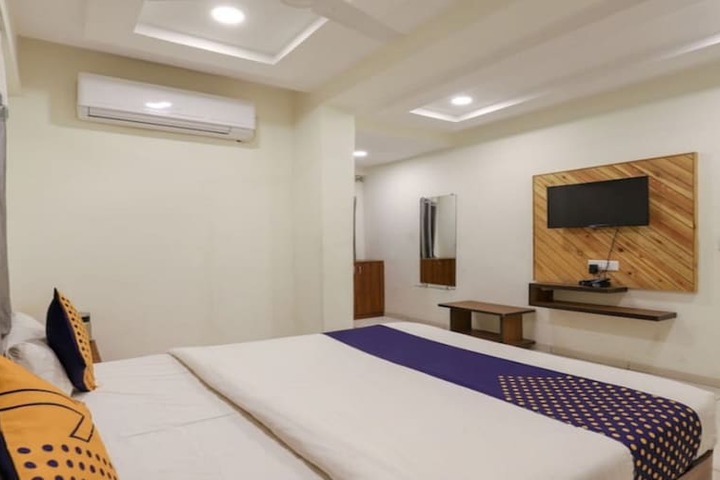Room 19 of 26