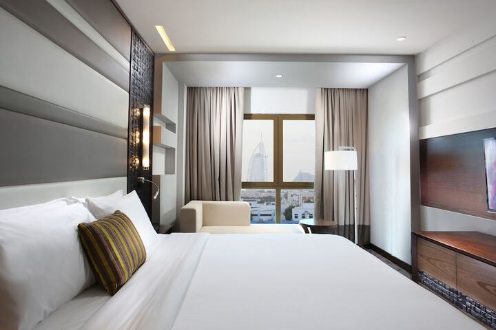 Room 49 of 116