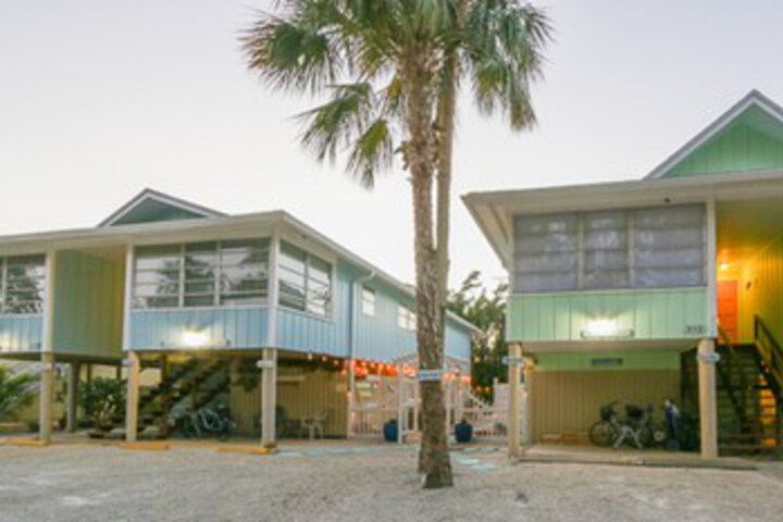 Hotel 6 of 24