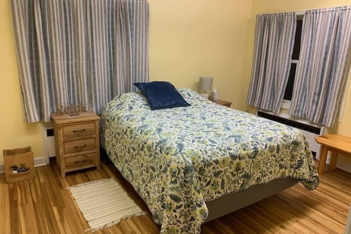 Room 7 of 96