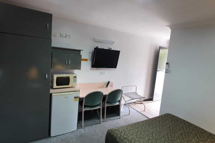 Room 10 of 44