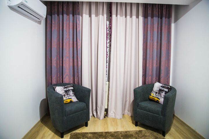 Room 47 of 81