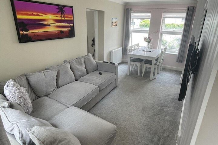 Lounge 181 of 193