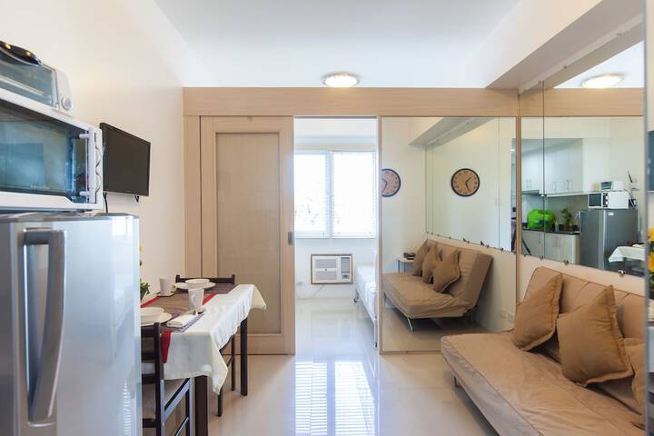 Room 17 of 59