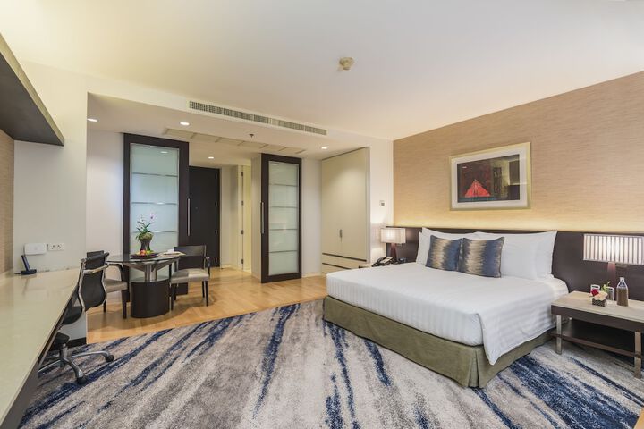 Room 10 of 280