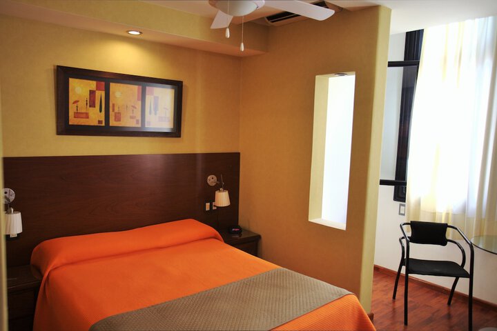 Room 37 of 110