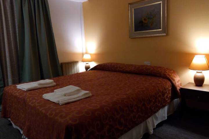 Room 5 of 19