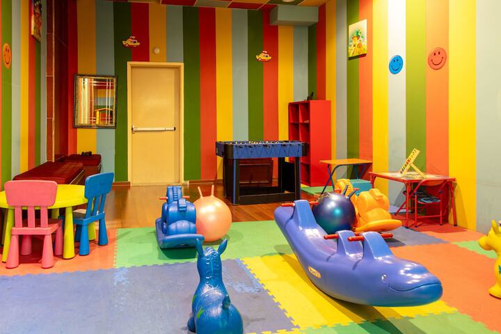 Childrens Activities 64 of 102