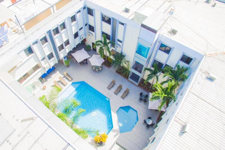 Hotel 14 of 22