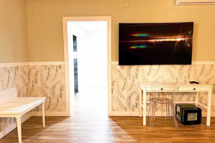 Room 20 of 37