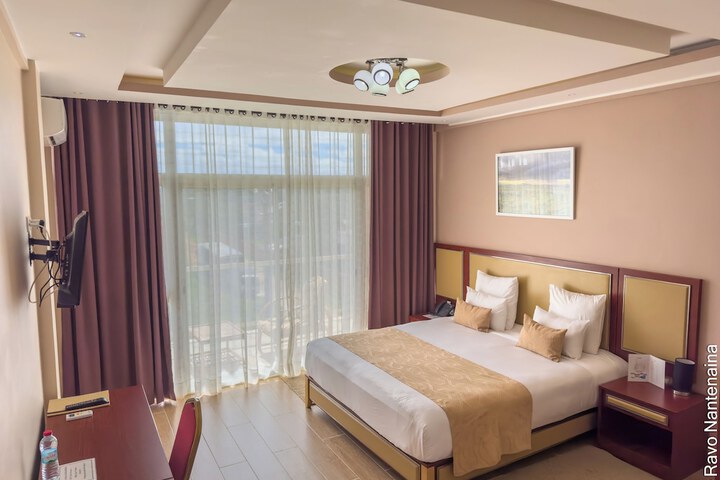 Room 11 of 41