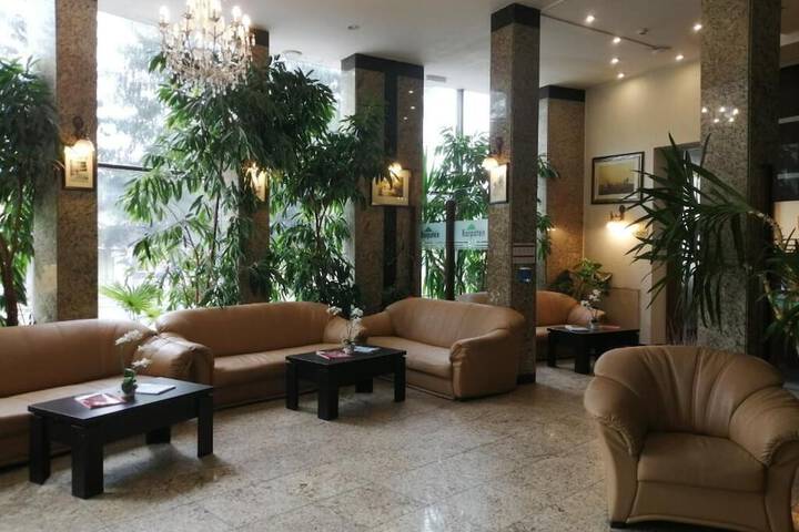 Hotel Interior 7 of 106