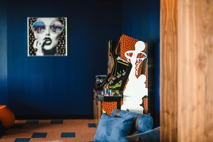 Room 40 of 55