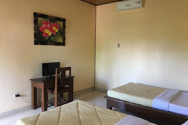 Room 17 of 79