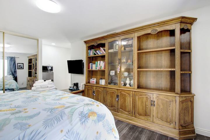 Room 3 of 25