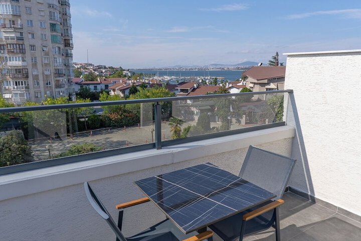 Terrace/Patio 42 of 76
