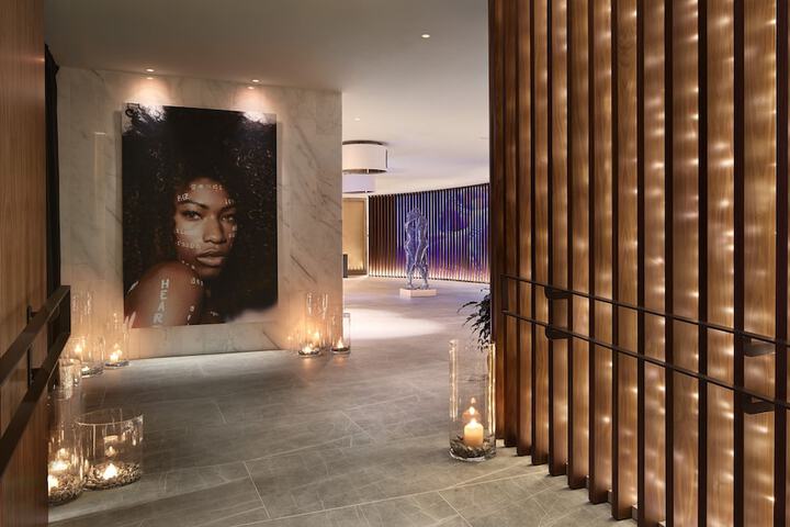 Hotel Interior 7 of 139