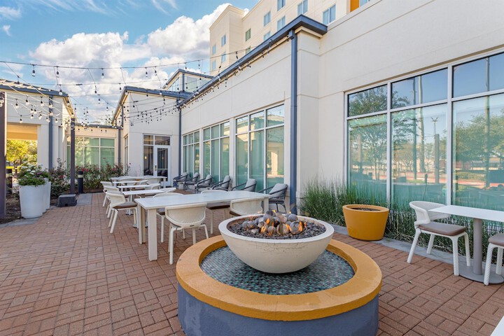 Terrace/Patio 91 of 93