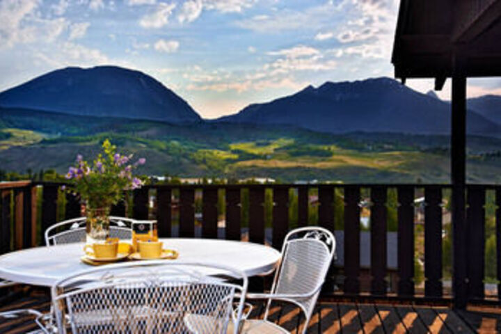 Terrace/Patio 2 of 10