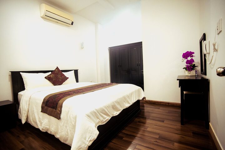 Room 7 of 31