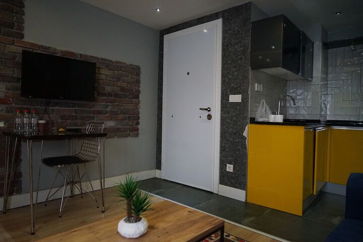 Room 55 of 85