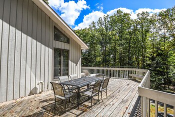 Terrace/Patio 2 of 38