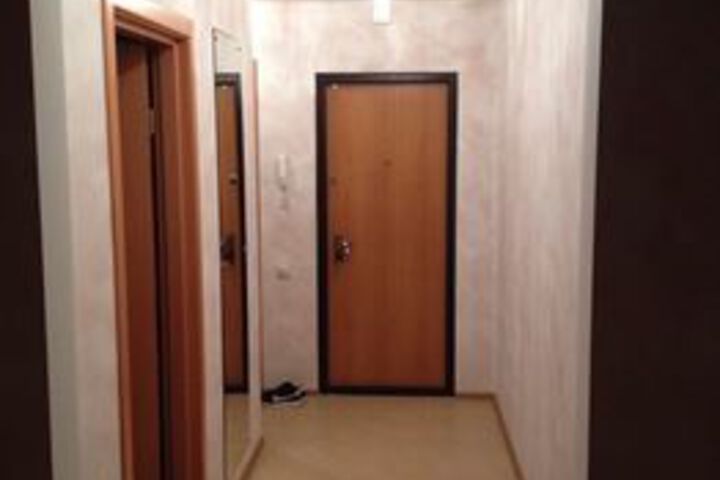 Room 14 of 33
