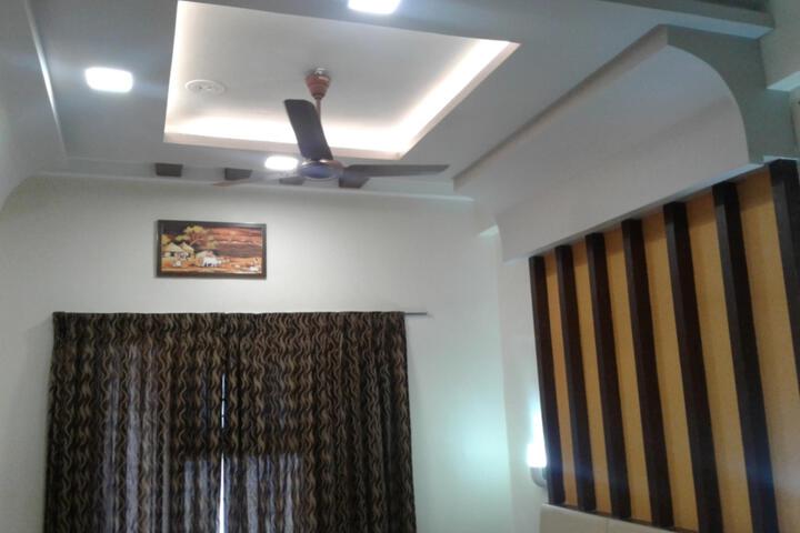 Room 3 of 5